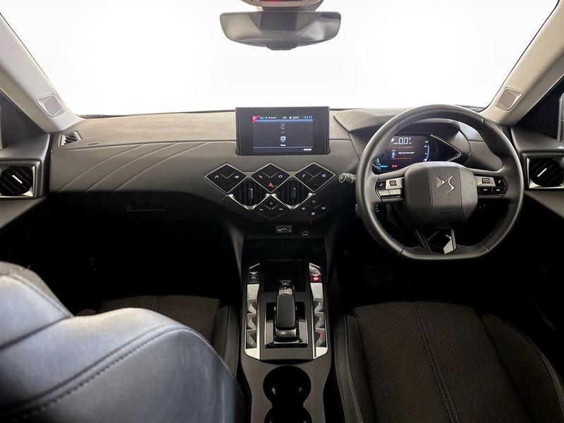 Used DS Automobiles DS 3 Crossback 2022 for sale - 76196540: Photo 3