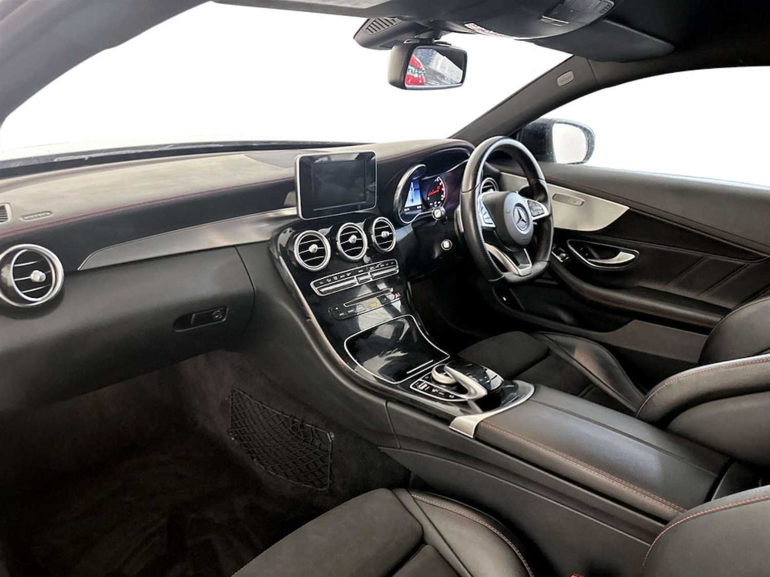 Used Mercedes-Benz C Class 2017 for sale - 77185710: Photo 12