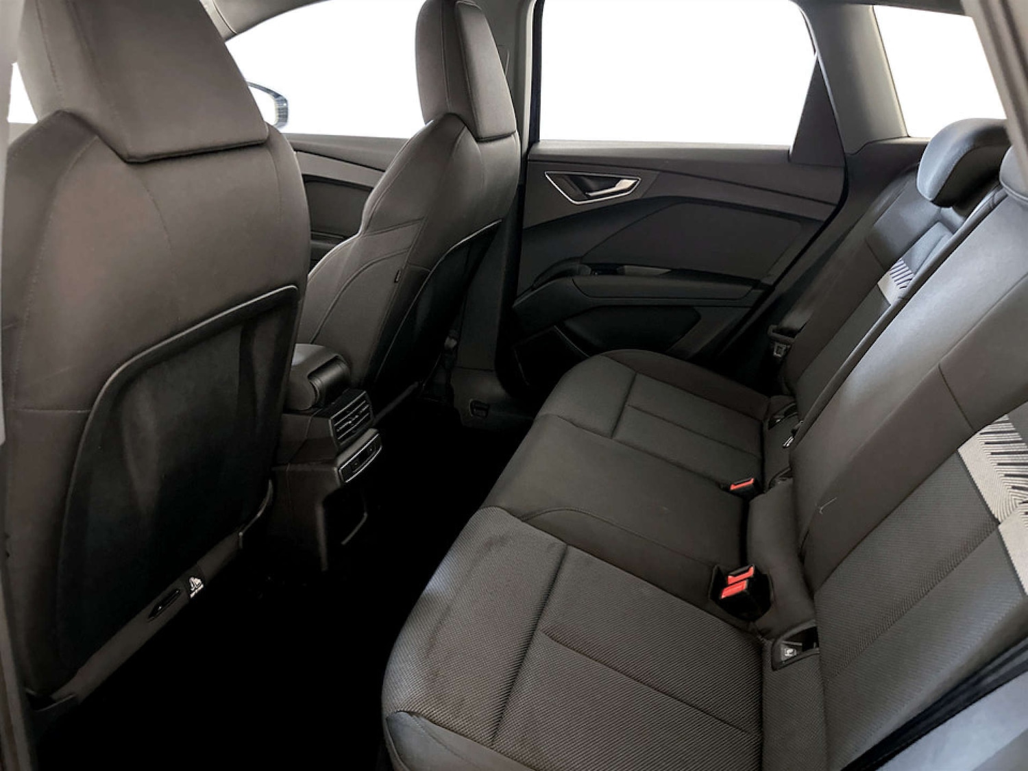 Used Audi Q4 e-tron 2023 for sale - 77749111: Photo 14