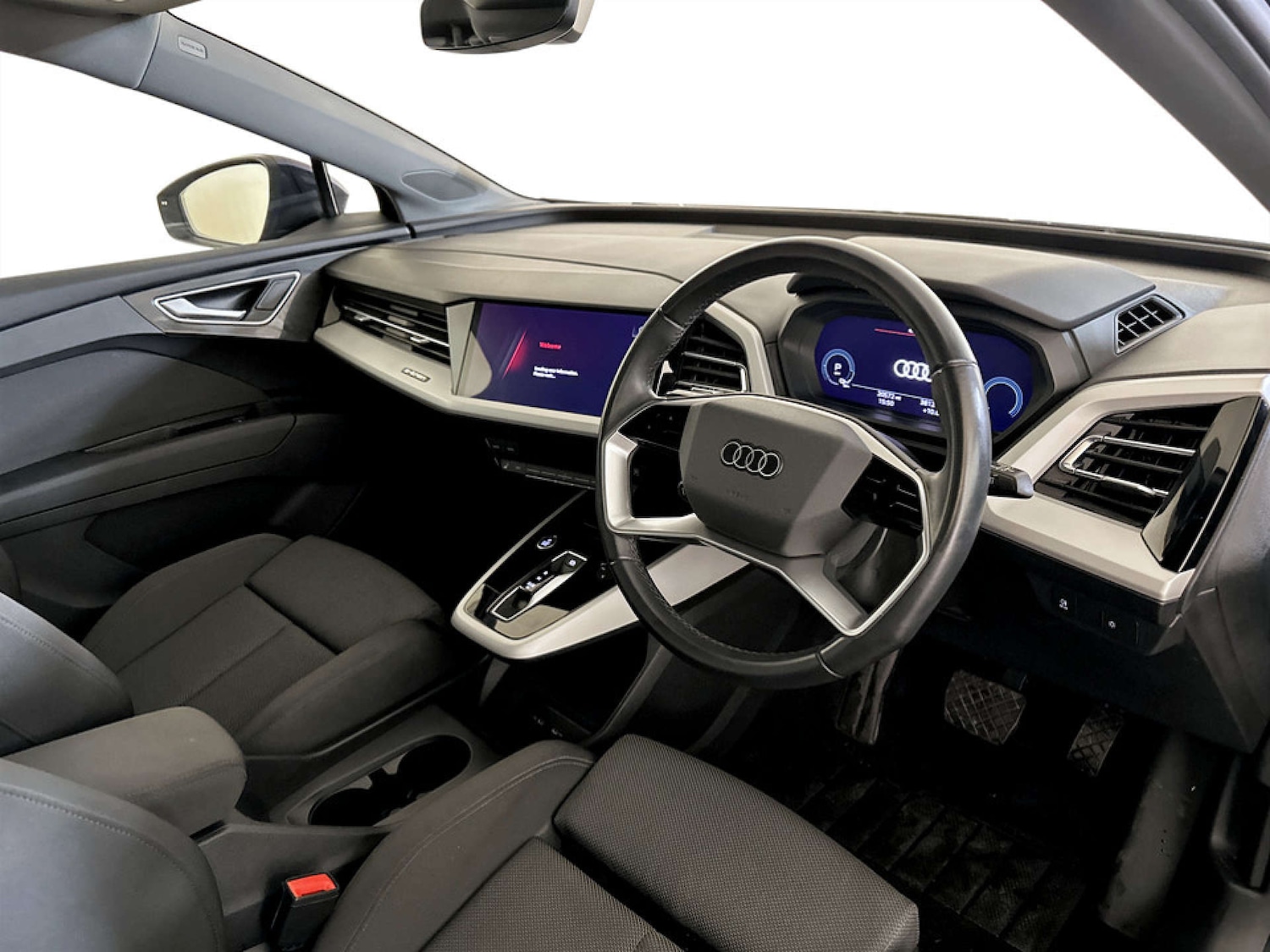 Used Audi Q4 e-tron 2023 for sale - 77749111: Photo 15