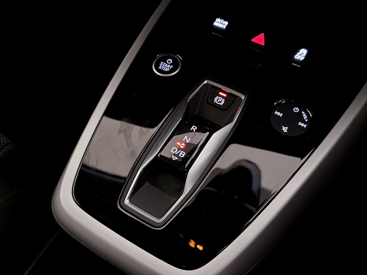 Used Audi Q4 e-tron 2023 for sale - 77749111: Photo 26