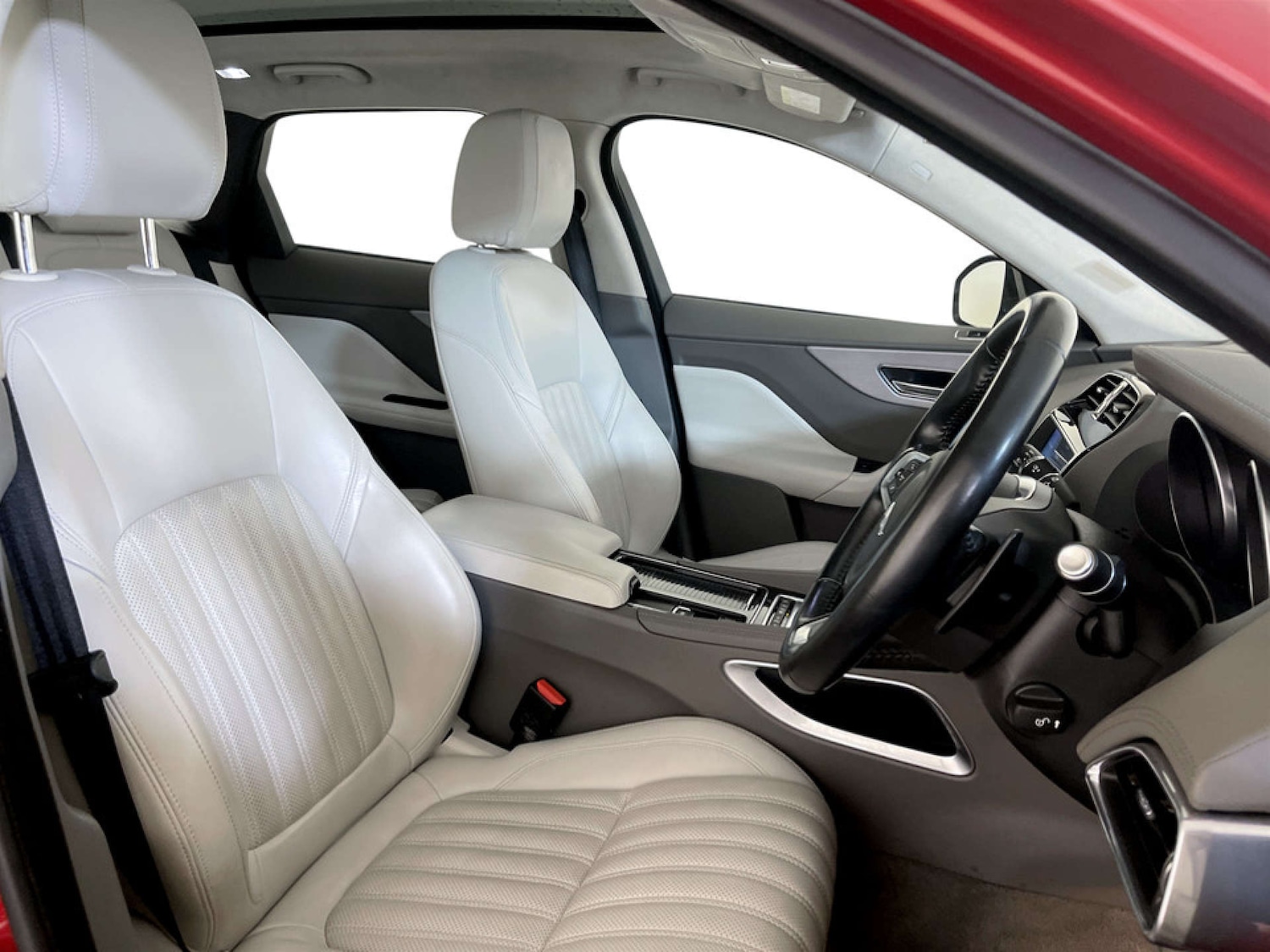 Used Jaguar F-Pace 2020 for sale - 77185610: Photo 13