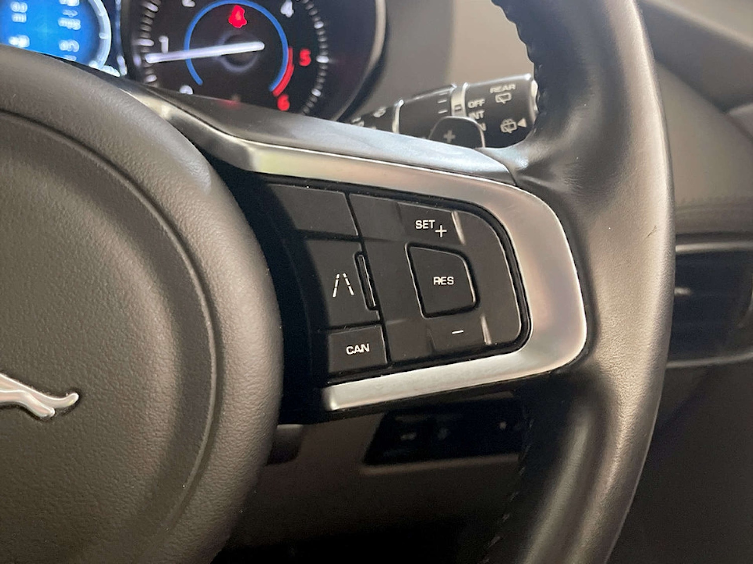 Used Jaguar F-Pace 2020 for sale - 77185610: Photo 19