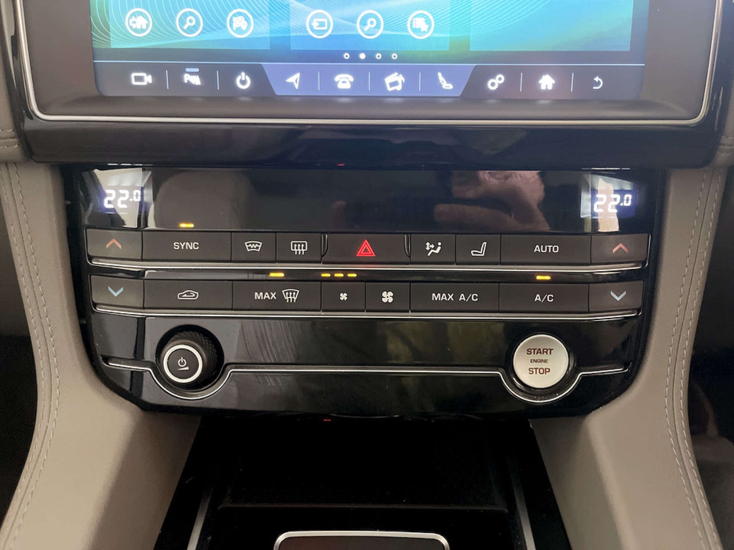 Used Jaguar F-Pace 2020 for sale - 77185610: Photo 25