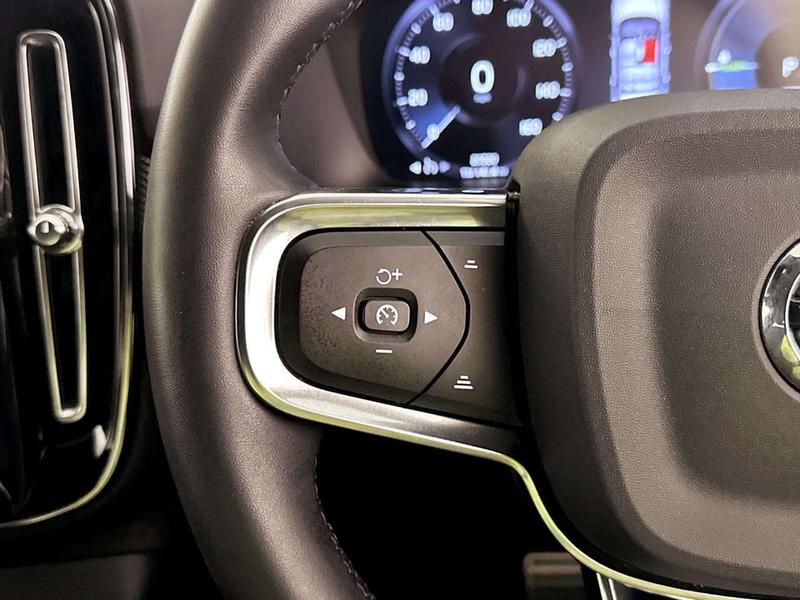 Used Volvo XC40 2022 for sale - 77113051: Photo 19