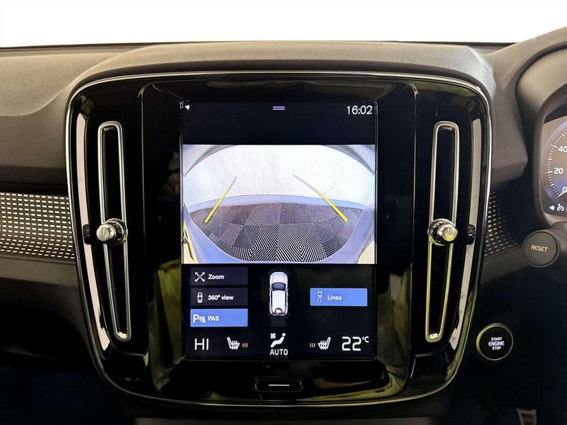 Used Volvo XC40 2022 for sale - 77113051: Photo 26