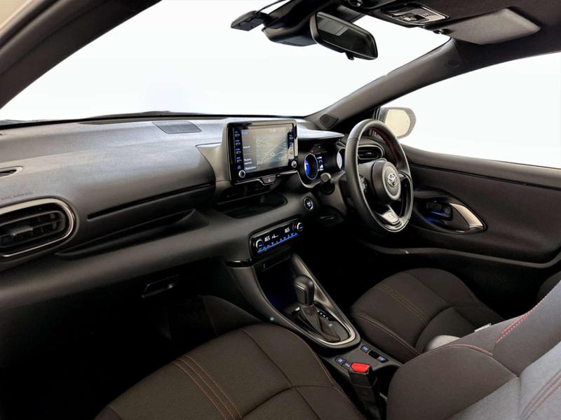 Used Toyota Yaris 2023 for sale - 76882439: Photo 12