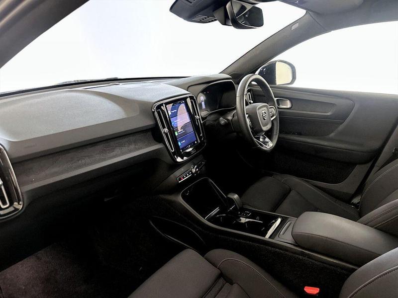 Used Volvo XC40 2022 for sale - 76162137: Photo 12