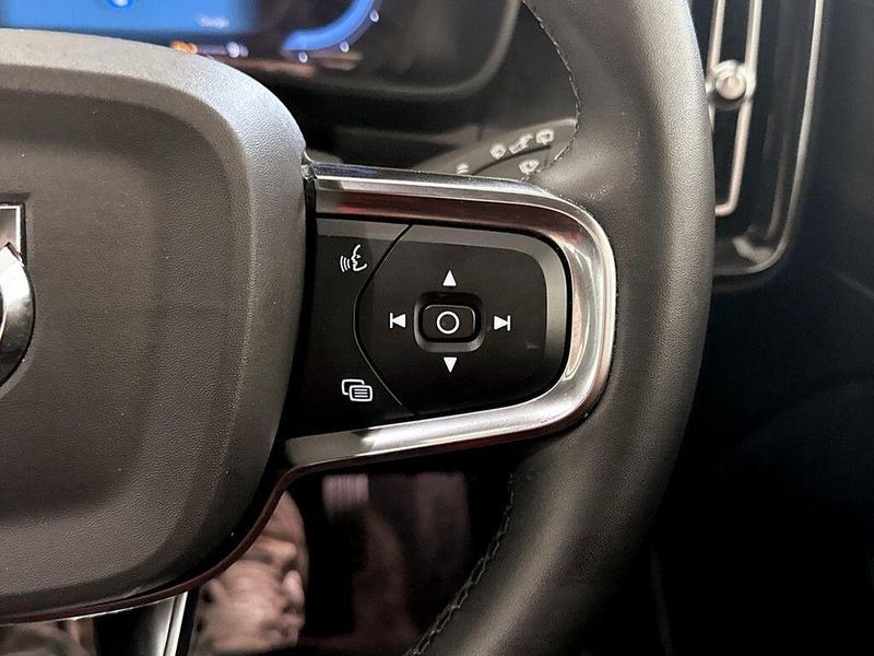 Used Volvo XC40 2022 for sale - 76162137: Photo 19