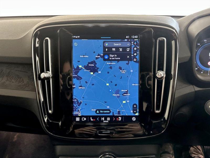 Used Volvo XC40 2022 for sale - 76162137: Photo 21