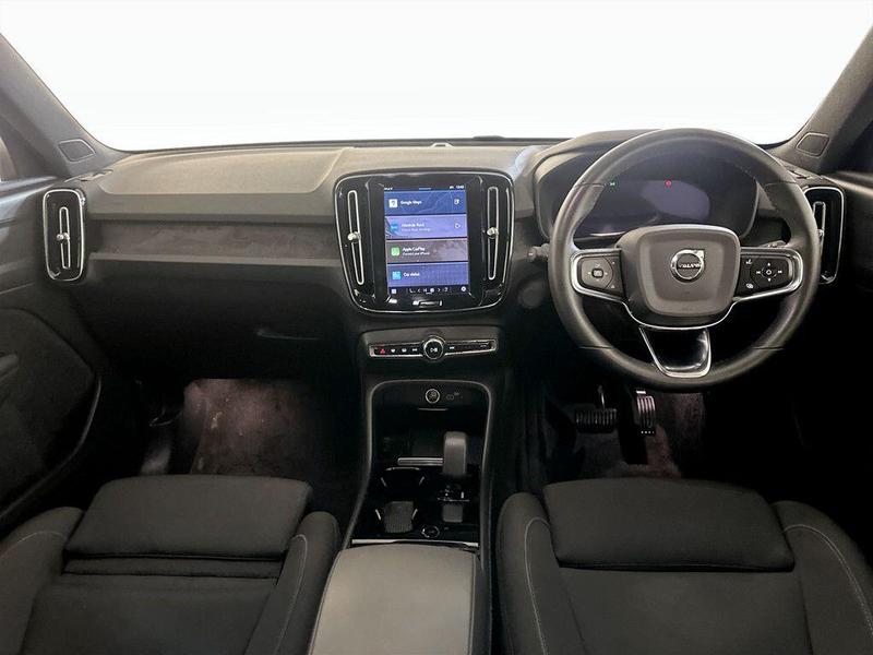 Used Volvo XC40 2022 for sale - 76162137: Photo 3