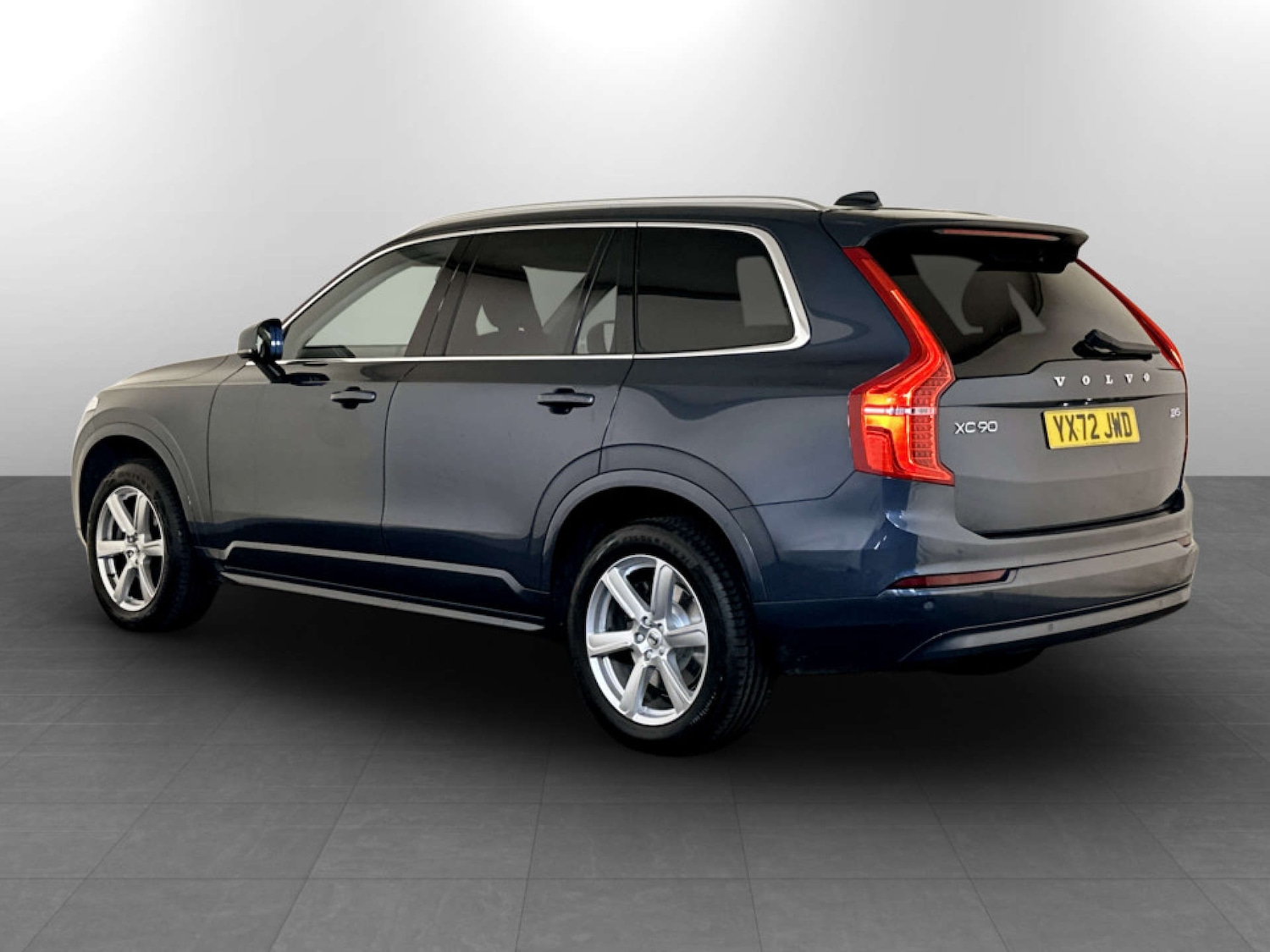 Used Volvo XC90 2022 for sale - 77185649: Photo 8
