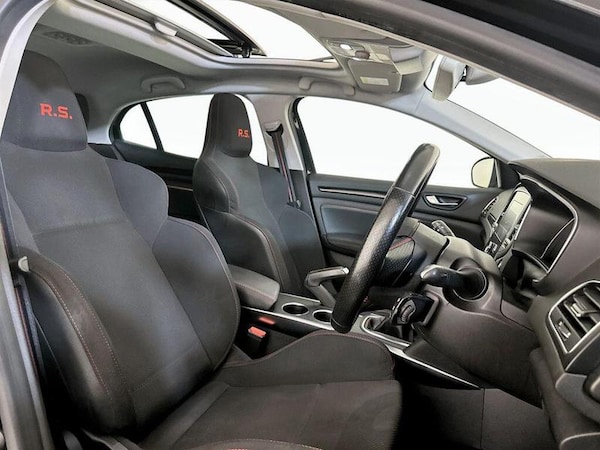 Used Renault Megane 2020 for sale - 75985182: Photo 13