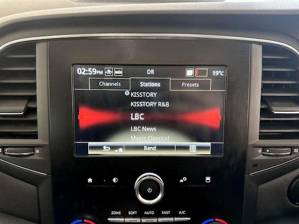 Used Renault Megane 2020 for sale - 75985182: Photo 25