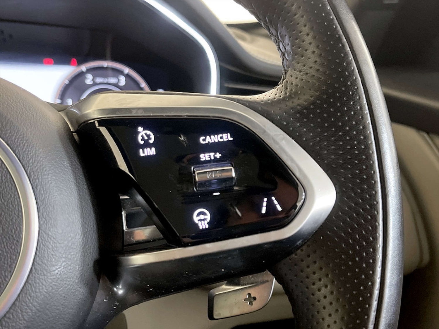 Used Jaguar F-Pace 2021 for sale - 77408939: Photo 20