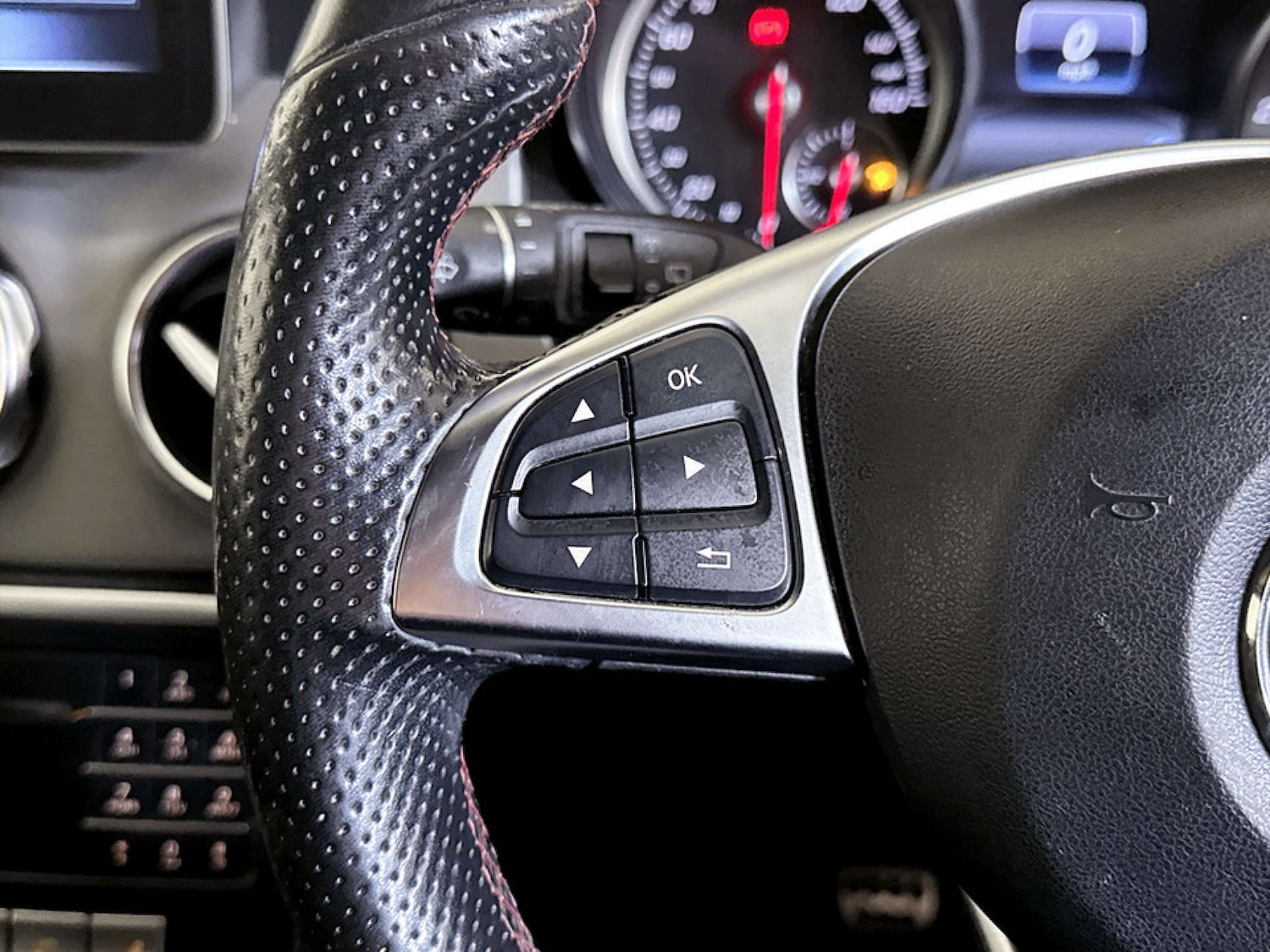 Used Mercedes-Benz GLA 2017 for sale - 77759699: Photo 16