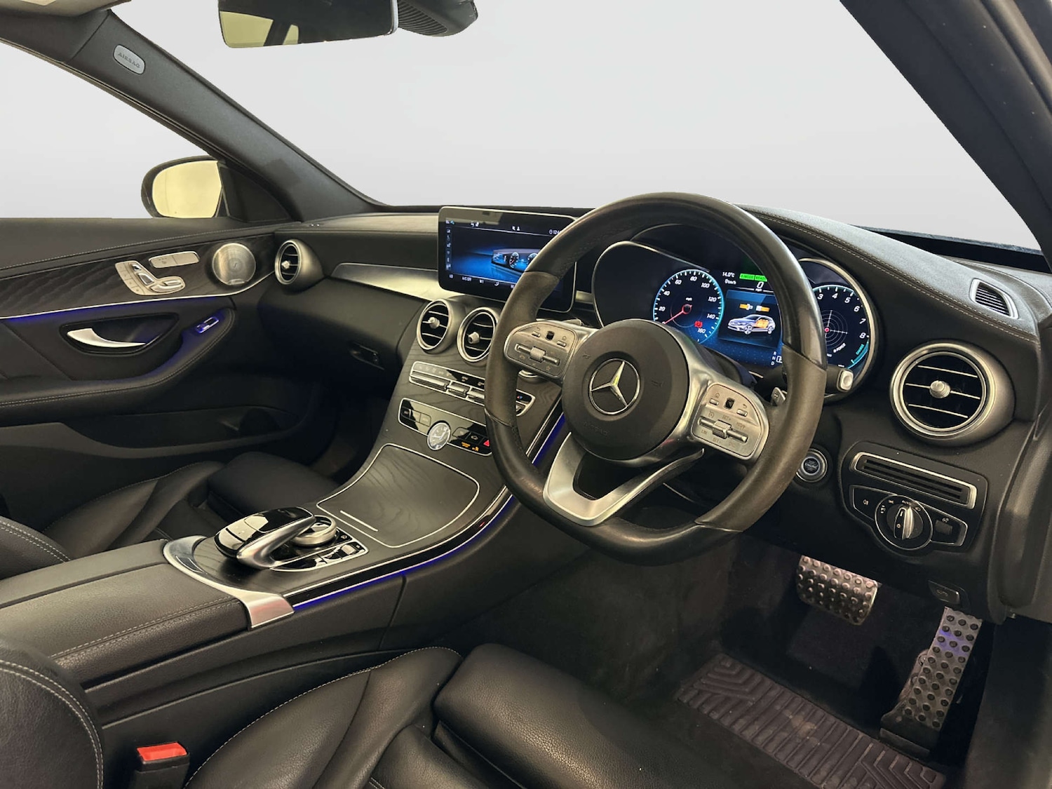 Used Mercedes-Benz C Class 2020 for sale - 77998556: Photo 15