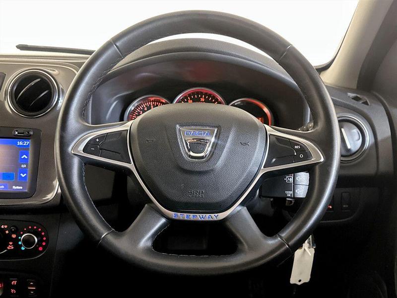 Used Dacia Sandero Stepway 2018 for sale - 76467770: Photo 15