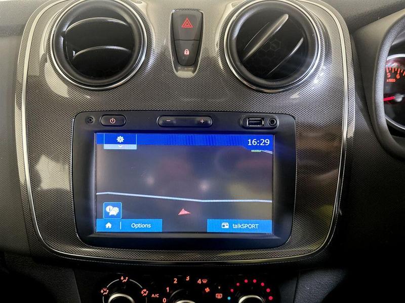 Used Dacia Sandero Stepway 2018 for sale - 76467770: Photo 19