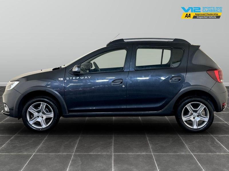 Used Dacia Sandero Stepway 2018 for sale - 76467770: Photo 7