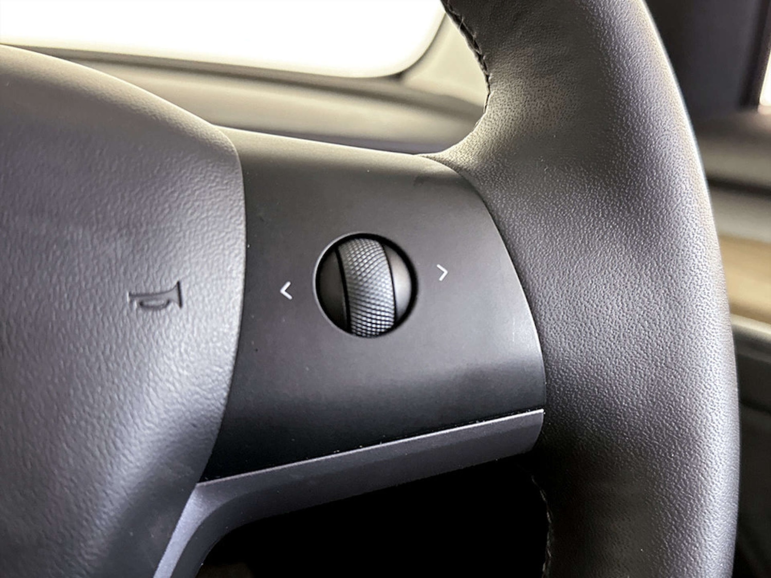 Used Tesla Model 3 2023 for sale - 77523428: Photo 17