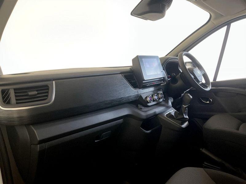 Used Renault Trafic 2025 for sale - 76616162: Photo 11