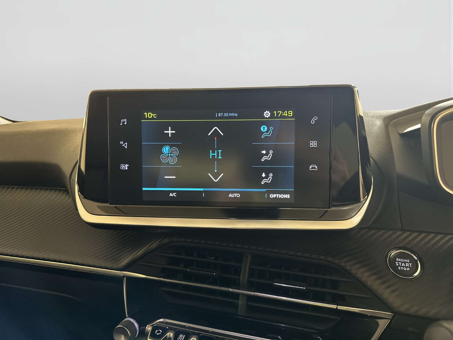 Used Peugeot 2008 2021 for sale - 77844640: Photo 25