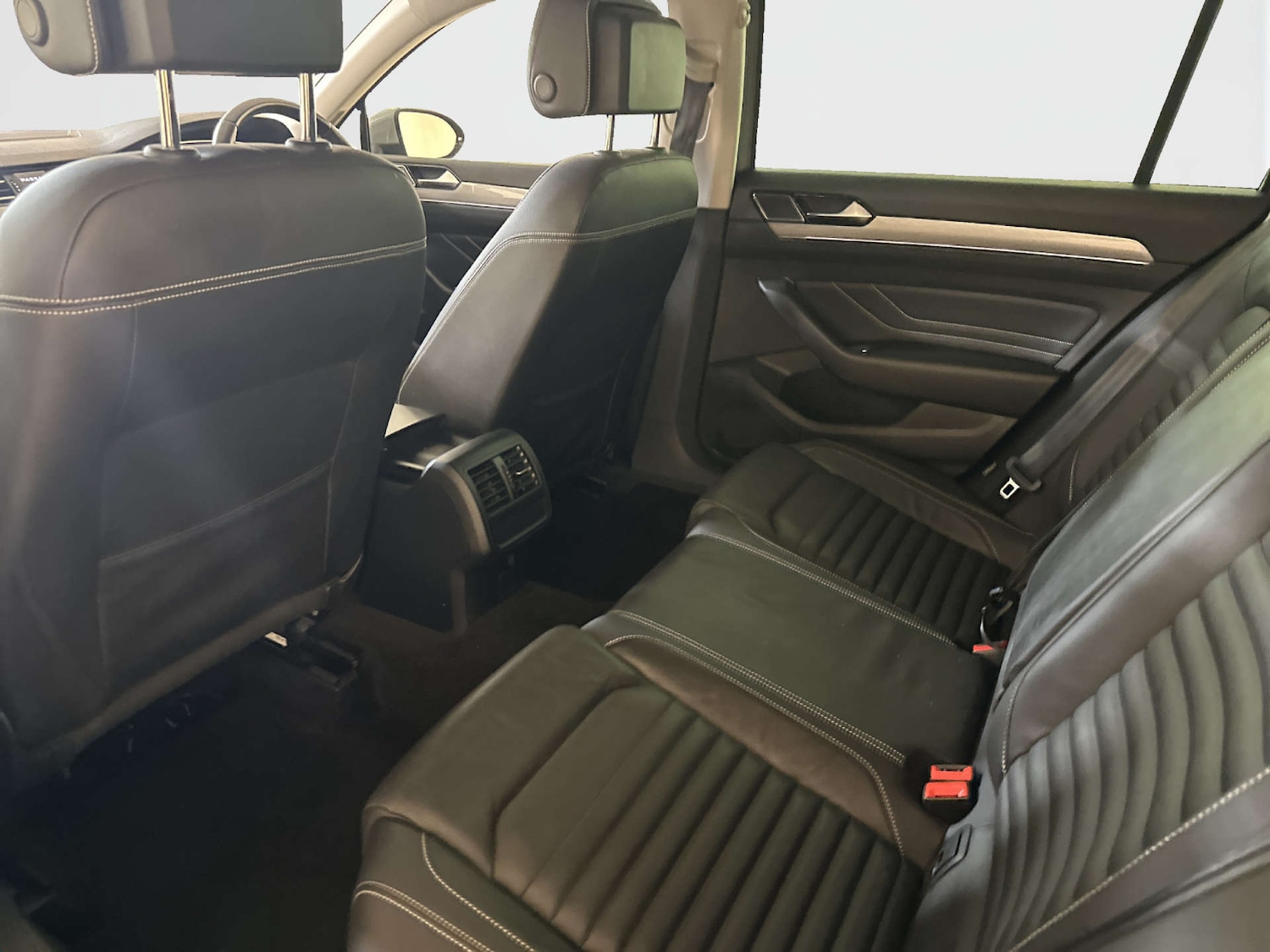 Used Volkswagen Passat 2022 for sale - 78094473: Photo 14