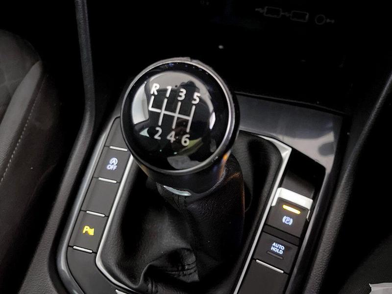 Used Volkswagen Tiguan 2018 for sale - 76568640: Photo 28