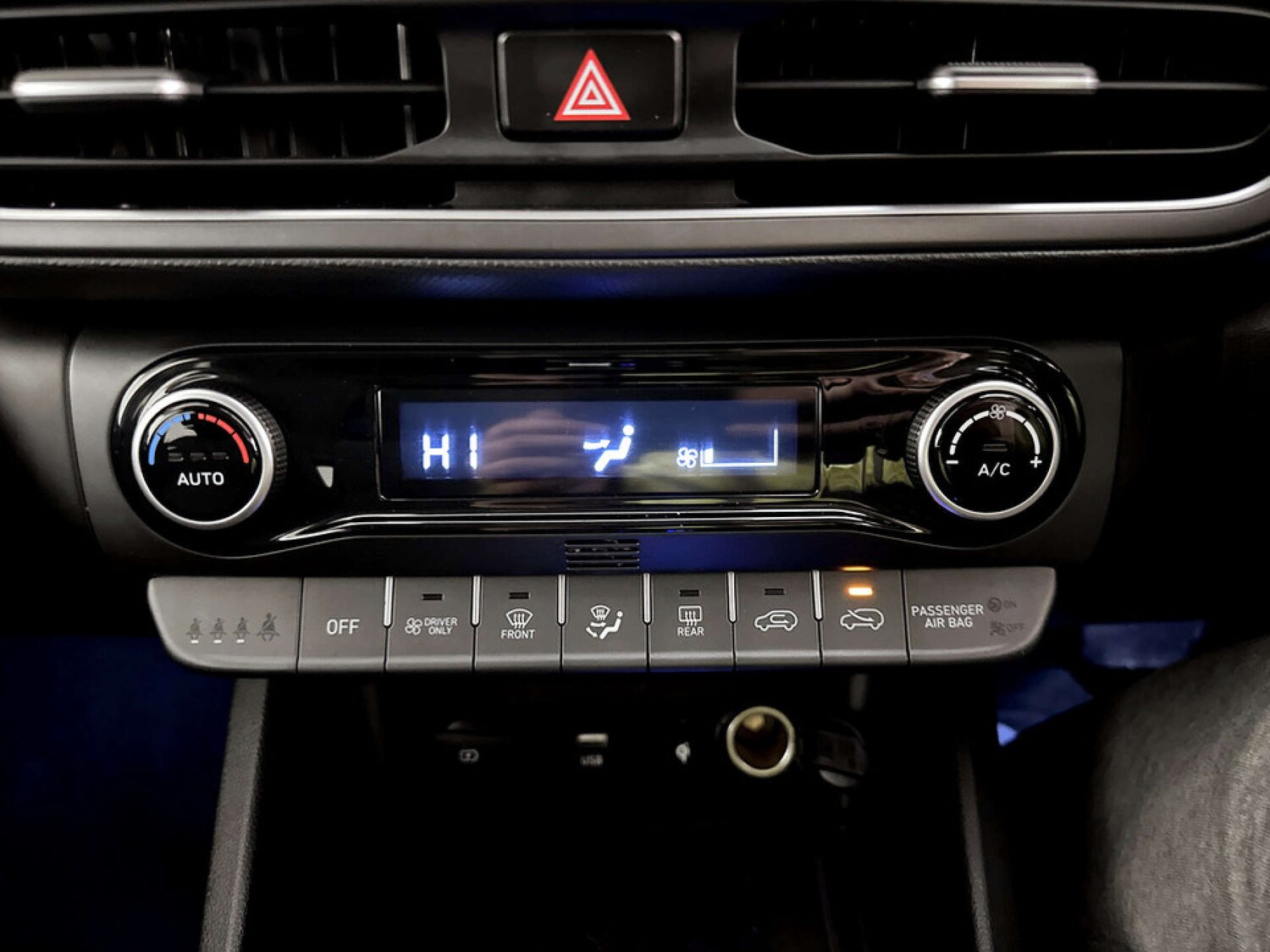 Used Hyundai KONA 2021 for sale - 77650486: Photo 24