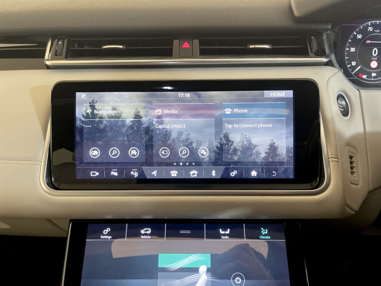 Used Land Rover Range Rover Velar 2019 for sale - 77364229: Photo 25