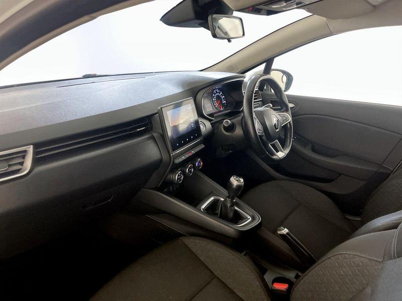 Used Renault Clio 2020 for sale - 76262925: Photo 12