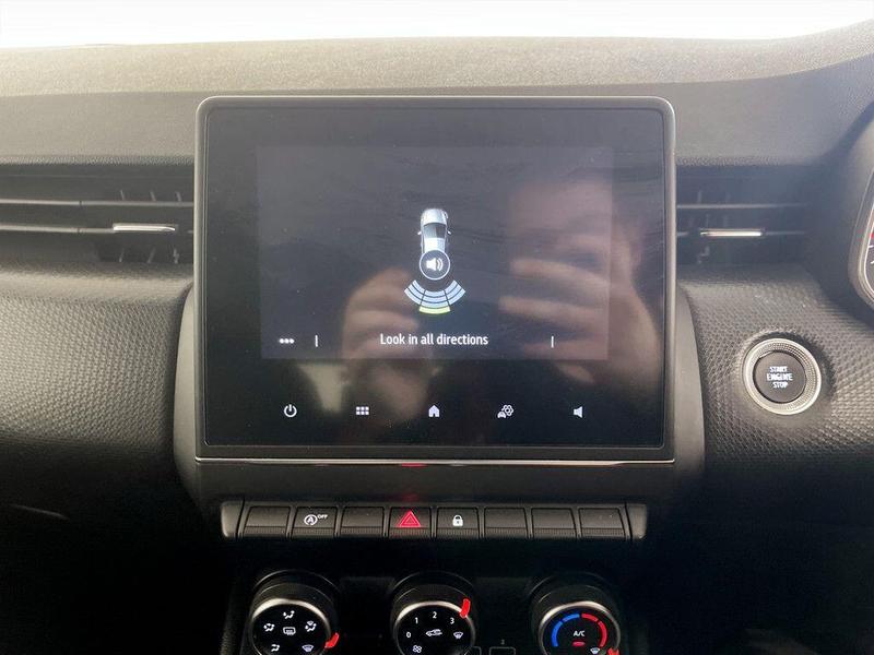 Used Renault Clio 2020 for sale - 76262925: Photo 20