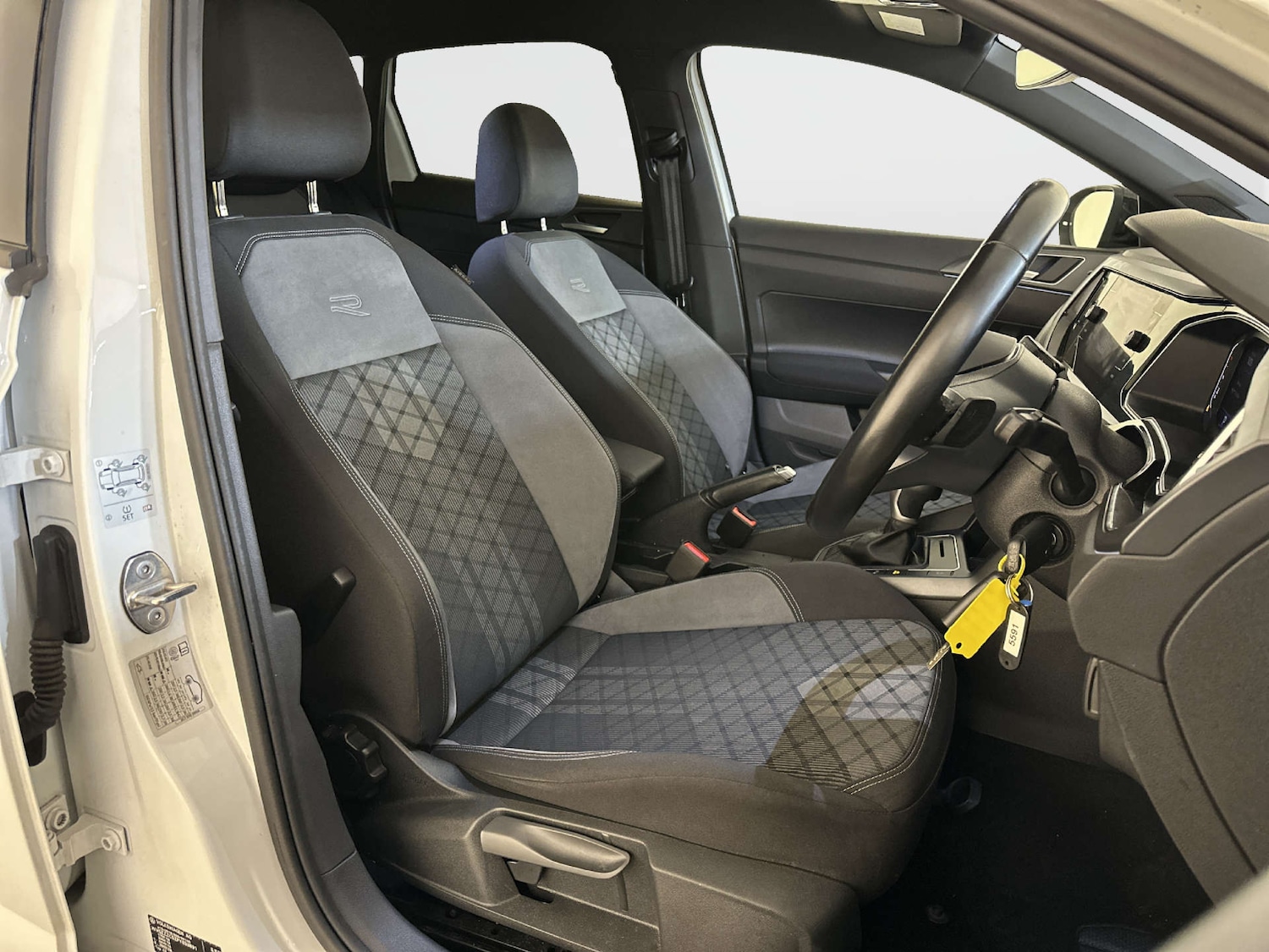 Used Volkswagen Taigo 2023 for sale - 78165522: Photo 13