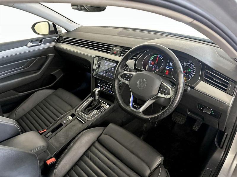 Used Volkswagen Passat 2021 for sale - 76117427: Photo 15
