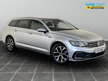 Volkswagen - Passat