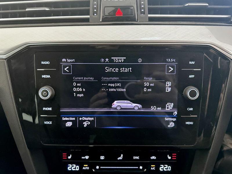 Used Volkswagen Passat 2021 for sale - 76117427: Photo 23