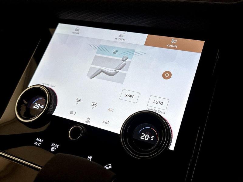 Used Land Rover Range Rover Velar 2022 for sale - 76355604: Photo 26