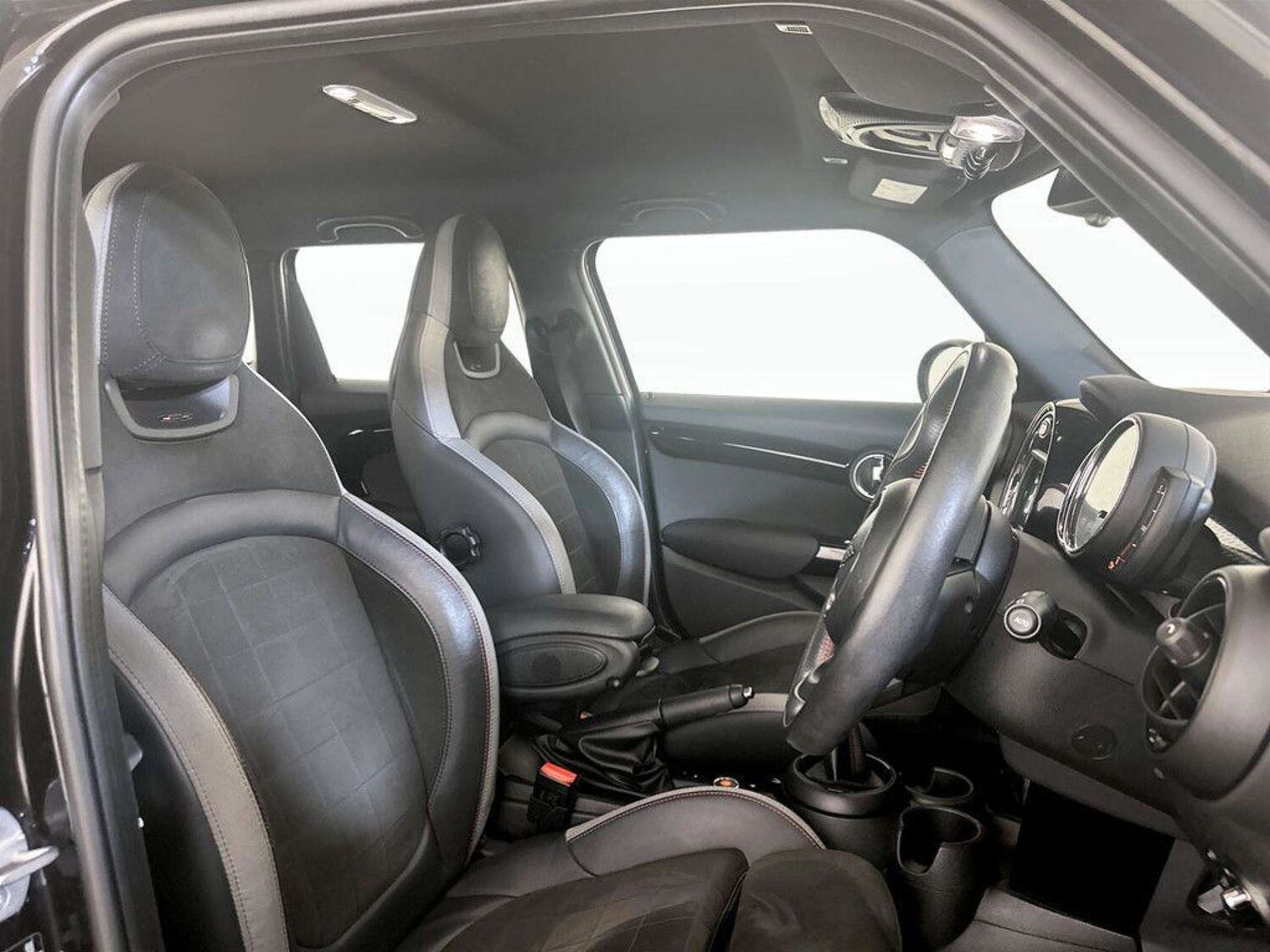 Used MINI Hatch 2020 for sale - 77583963: Photo 13