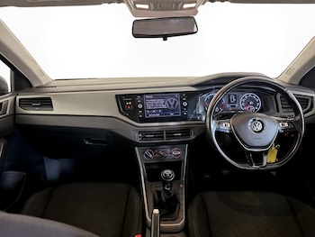 Used Volkswagen Polo 2018 for sale - 75639523: Photo