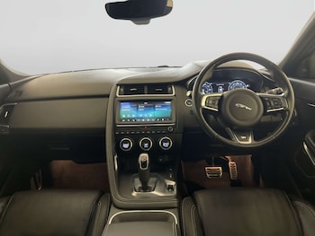 Used Jaguar E-Pace 2018 for sale - 78105691: Photo