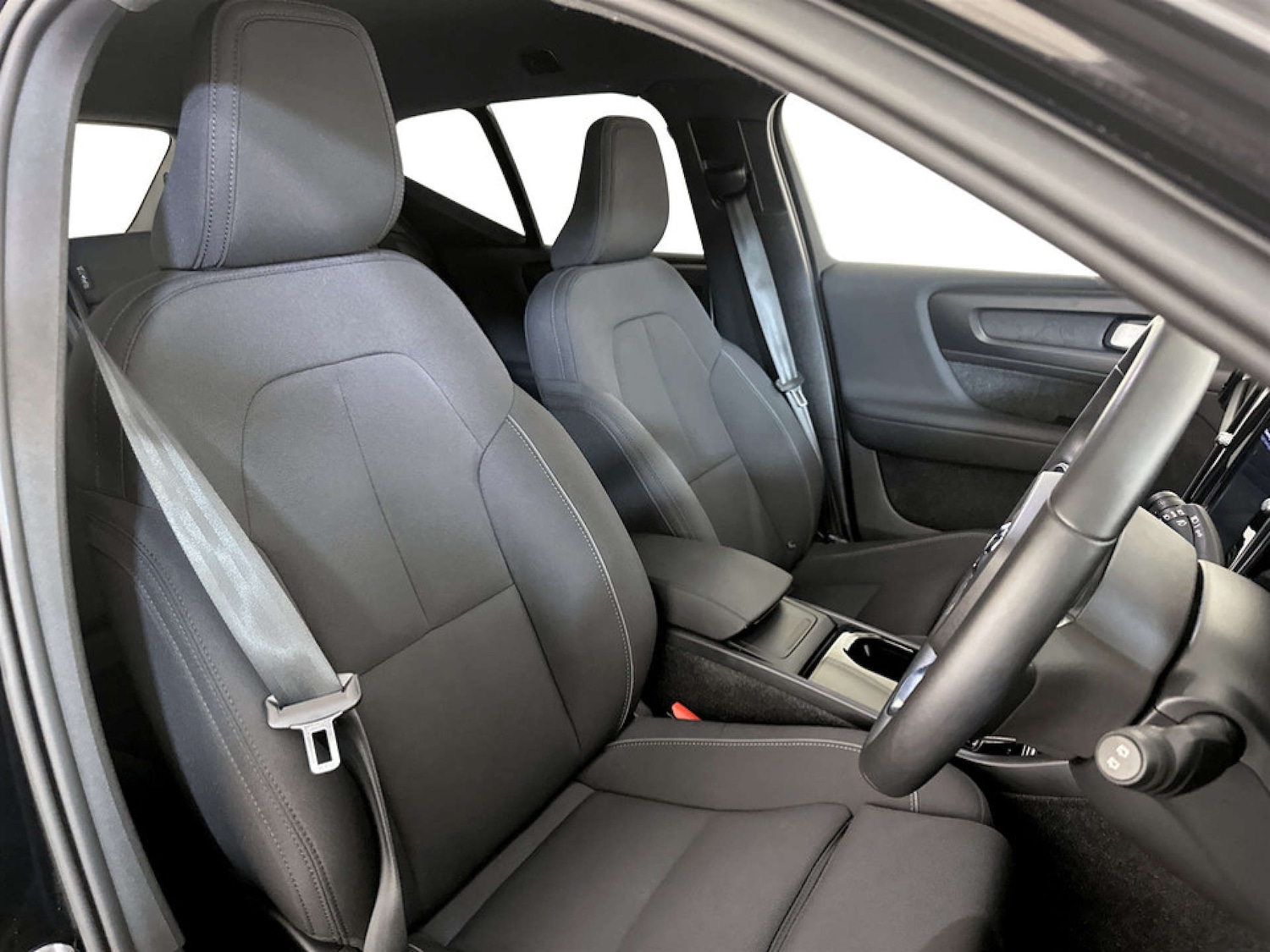 Used Volvo XC40 2022 for sale - 77185670: Photo 13