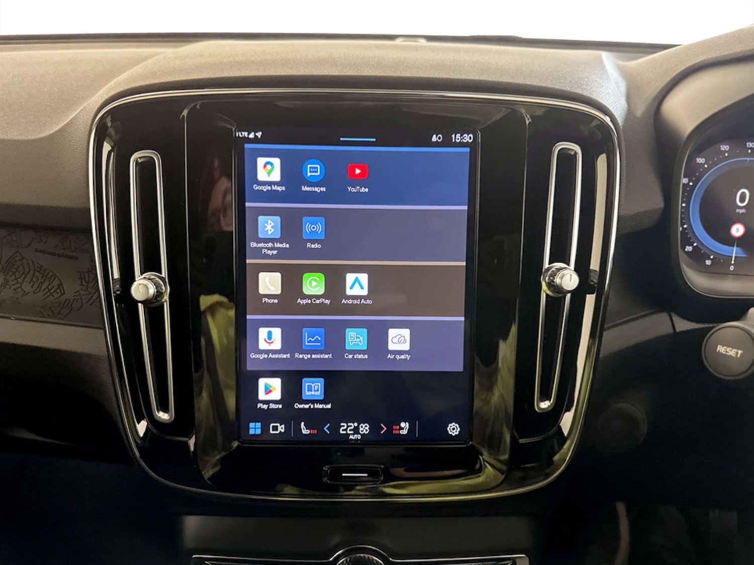 Used Volvo XC40 2022 for sale - 77185670: Photo 22