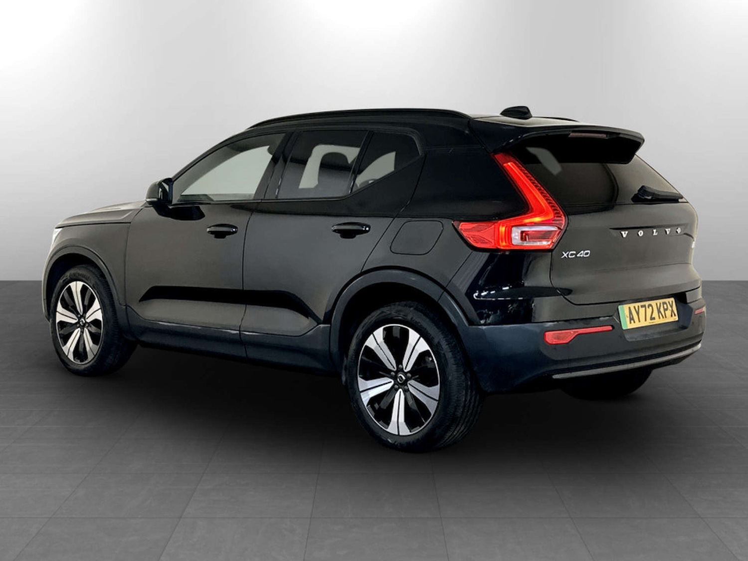 Used Volvo XC40 2022 for sale - 77185670: Photo 8