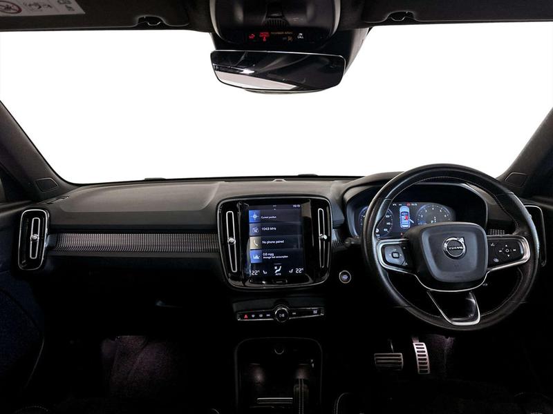 Used Volvo XC40 2021 for sale - 77106584: Photo 3