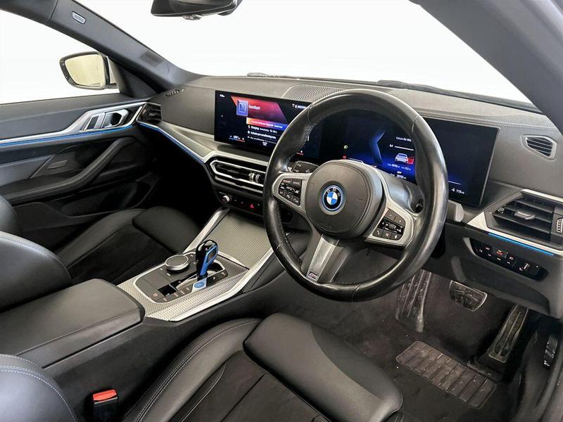 Used BMW i4 2022 for sale - 76631324: Photo 14