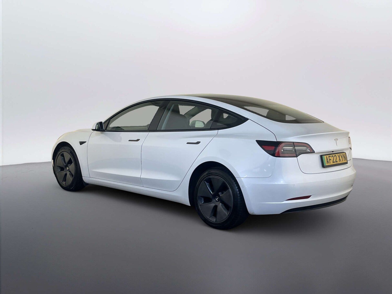 Used Tesla Model 3 2022 for sale - 77818829: Photo 8