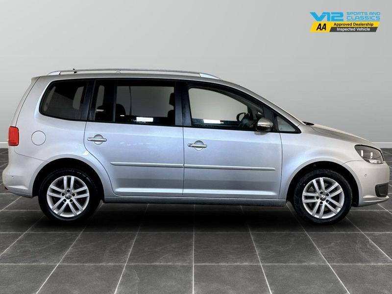 Used Volkswagen Touran 2015 for sale - 76738803: Photo 11