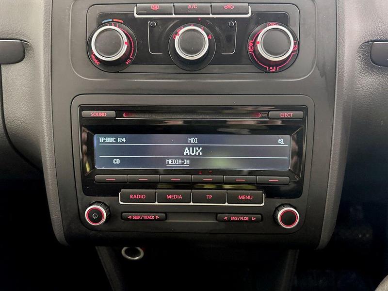 Used Volkswagen Touran 2015 for sale - 76738803: Photo 22