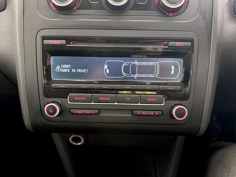 Used Volkswagen Touran 2015 for sale - 76738803: Photo 23